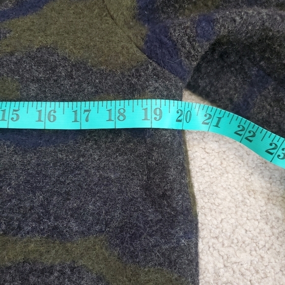 SUPERDRY Evie  wool bomber. Size medium - Picture 15 of 15